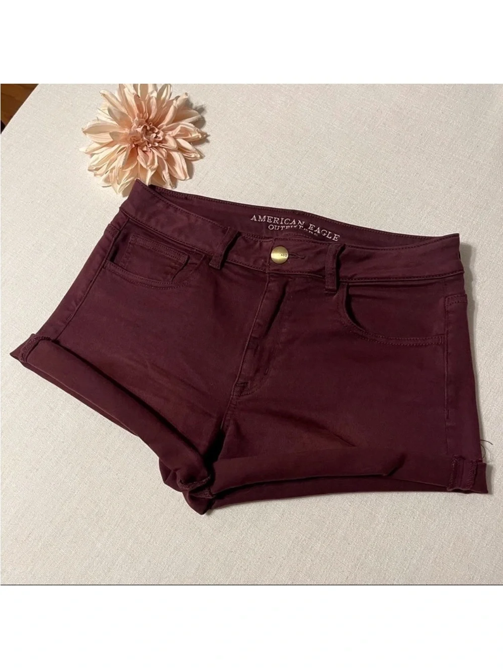 American Eagle Hi Rise Shortie Jean Shorts Size 10 Maroon High Rise